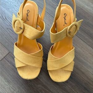 Lulu's Yellow Sandals